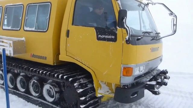 Cнегоход Morooka MJ-150 на резино-металлических гусеницах смотреть онлайн
