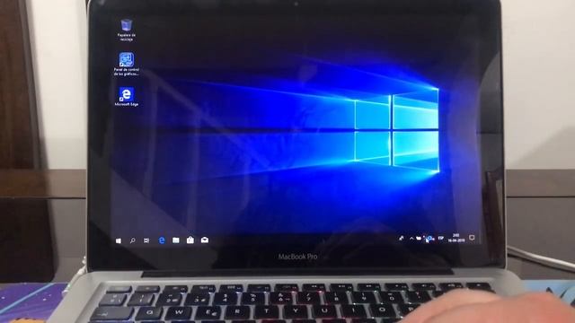 Cómo instalar Windows 10 en tu Mac usando el Asistente Bootcamp! смотреть онлайн