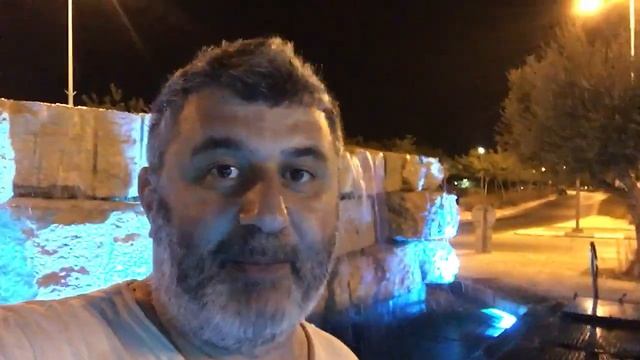 Цветной фонтан на кольце ! Израиль город Беер-Шева кирар ( иврит ) кольцо !! Вечерний променаж !!! смотреть онлайн