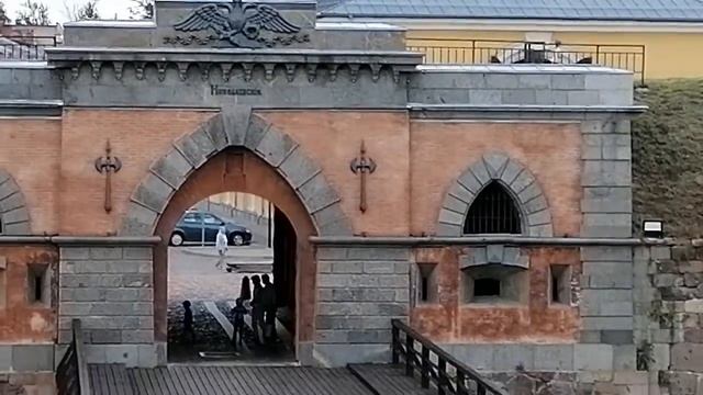 Крепость в ДАУГАВПИЛСЕ. смотреть онлайн