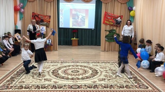 Вальс "Синий платочек" смотреть онлайн