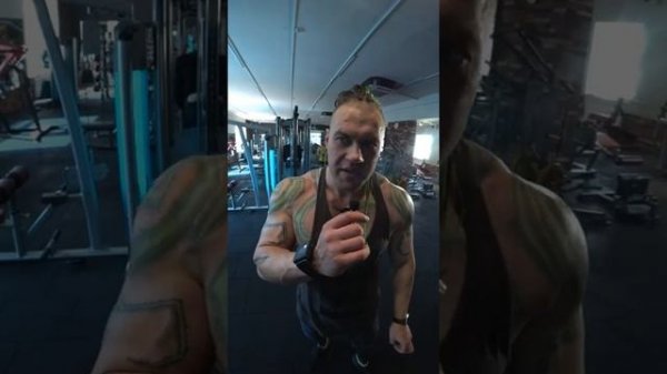 Ошибки в качалке #anti_trainer #тренеронлайн #тренировки #качалка #фитнеспитание #illidan