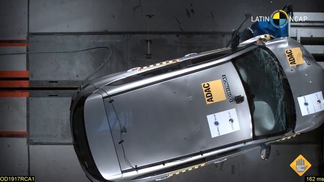 Renault Captur + 4 Airbags смотреть онлайн