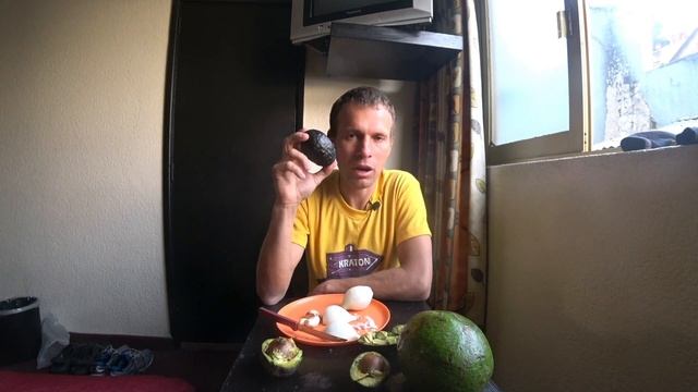 Как выбирать экзотические фрукты в путешествии. АВОКАДО. смотреть онлайн