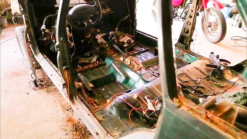 История проклятой машины. смотреть онлайн