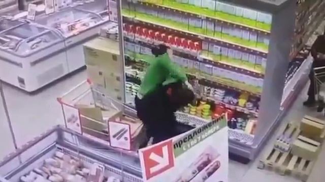 ЗАРАБОТОК В ПЯТЁРОЧКЕ ШКОЛЬНИКОМ смотреть онлайн