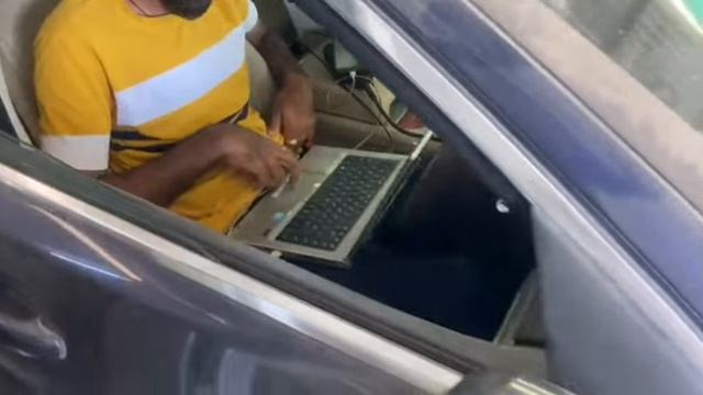 Jaguar Xf Key Coding | Lost Key Programming via JLR SDD смотреть онлайн