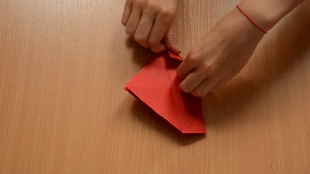 Урок Оригами: Коробочка Тато смотреть онлайн