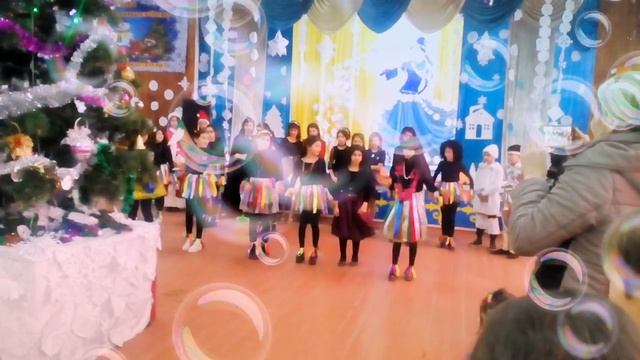 Танец"Чунга-Чанга",5"д"Кл.АЙША ТАНЦУЕТ. смотреть онлайн