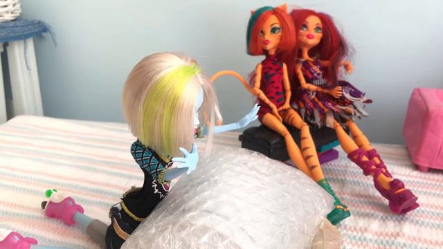 РАСПАКОВКА приза от Полины Иллюзии/стоп моушен монстер хай stop motion monster high смотреть онлайн