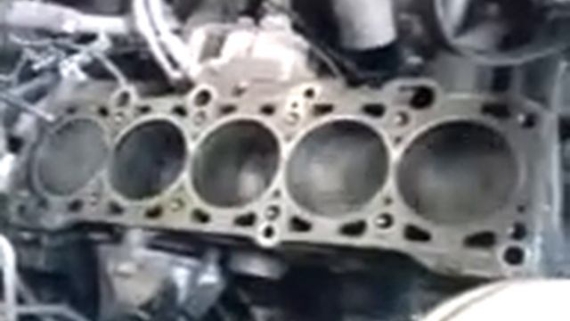 5 cylinder engine.3GP смотреть онлайн