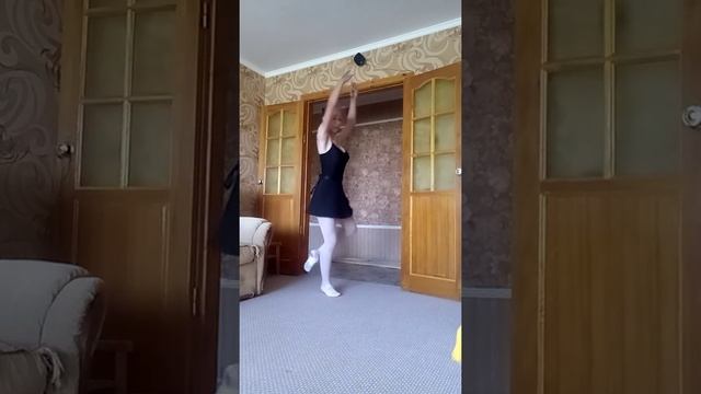 Урок классического танца. Вариация смотреть онлайн