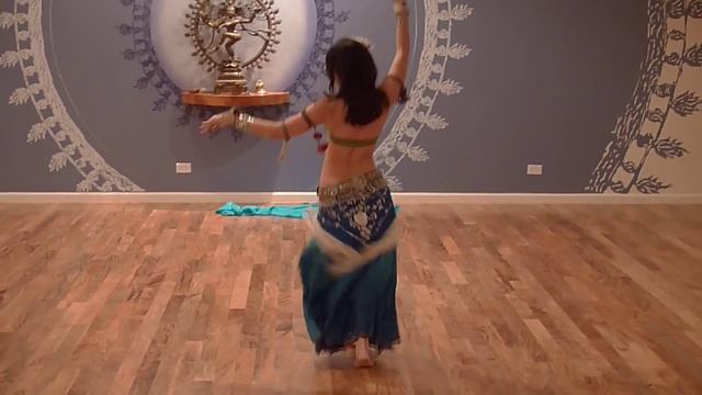 ‪Willow Chang Alléon Fusion Bellydance, Dalia Carella Hafla 2012‬ смотреть онлайн