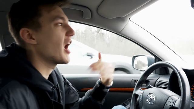 Toyota Avensis смотреть онлайн