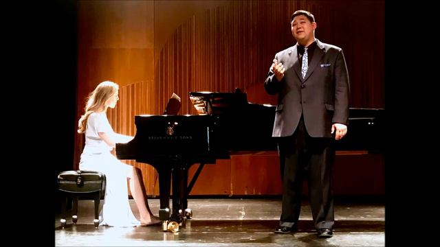 Robert Schumann's Dichterliebe (Op. 48) - Vincent Fung, bass-baritone and Sadie Hoyt, piano смотреть онлайн