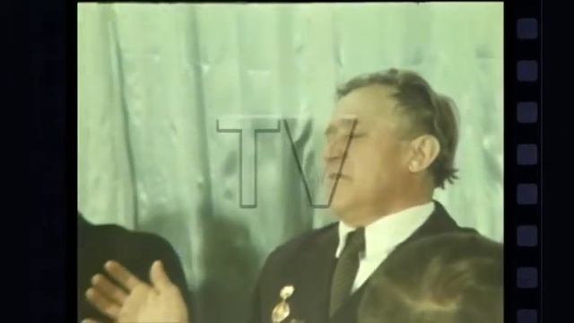 Герои целинники. Посёлок Целинный (Берёзовский), Волчихинский район смотреть онлайн