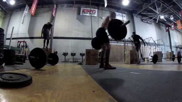 250 day journey with CrossFit Charlotte смотреть онлайн