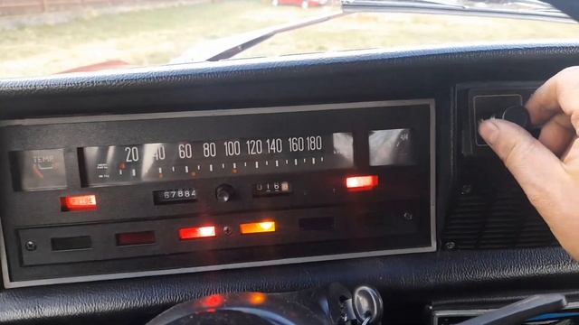 Polski fiat 125p 1977r wietrzenie wiosenne смотреть онлайн