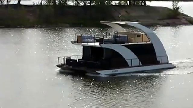 Плавдача в Херсоне смотреть онлайн