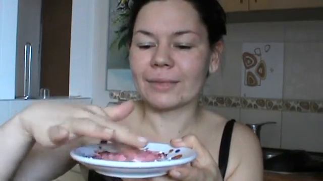 маска ягодная отбеливающая смотреть онлайн