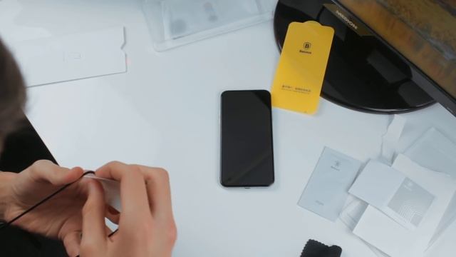 ЛУЧШЕЕ ЗАЩИТНОЕ СТЕКЛО ДЛЯ АЙФОНА смотреть онлайн