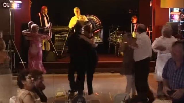 Guy Denys - Ducasse en fête смотреть онлайн