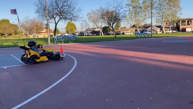 Ninebot Gokart Pro Driven By Five Years Old Kid Drifting Lamborghini Edition