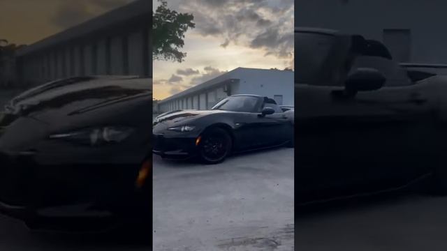 Mazda MX-5 Miata (ND) sliding around смотреть онлайн