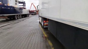 Где включается свет на полуприцепе SCHMITZ CARGOBULL