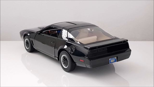 Diecast Model Cars - 1/18 - Knight Rider - KITT - Preview смотреть онлайн