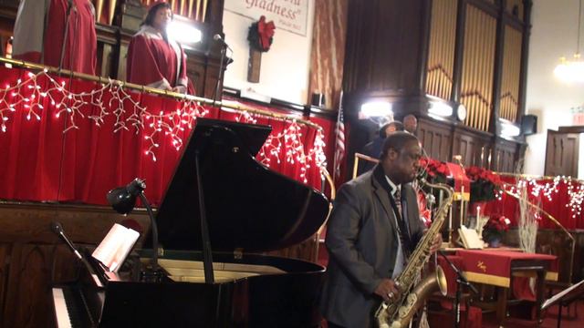 Chris Fleischer, Tenor Saxophone- G. F. Handel: Hallelujah Chorus смотреть онлайн