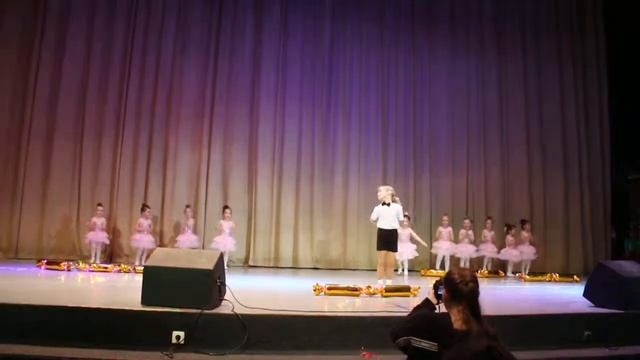 " СЛАДКАЯ ЖИЗНЬ" смотреть онлайн