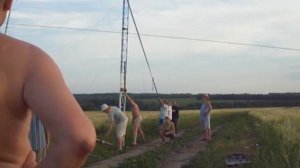 Подъем антенны падающей стрелой