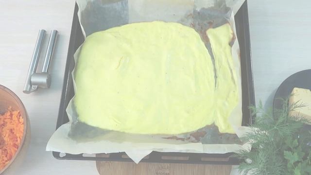 Яичный рулет с сыром и морковью Нежный и очень вкусный смотреть онлайн