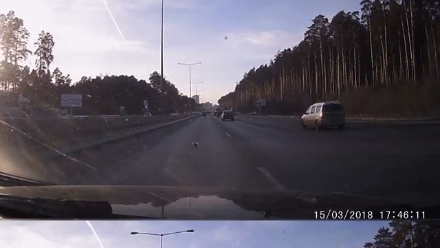 SilverStone F1 NTK-9000F День Трасса