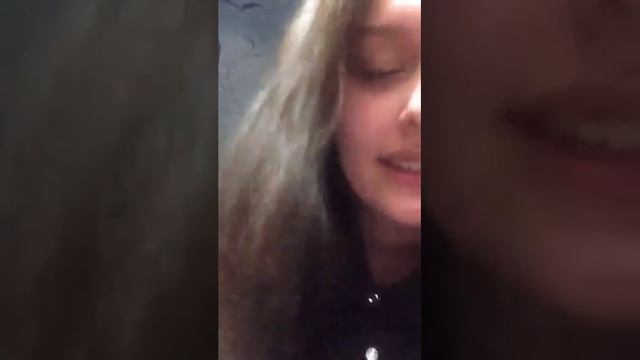 Kristina LOVE98   Будет  зрителей покажу свою киску