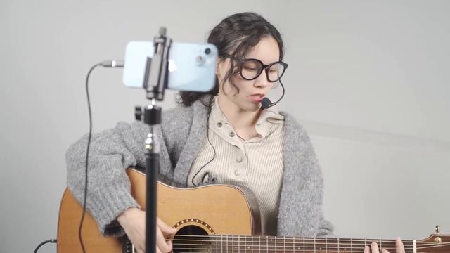 GUITTO GGP-05 - Multi functional acoustic guitar vibration pickup for live streaming смотреть онлайн