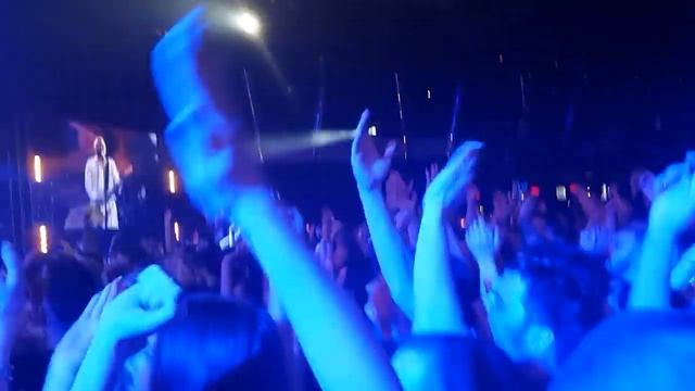 Ленинград костюм и гитара смотреть онлайн