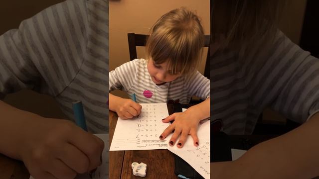 Машенька делает математику. Развивающее видео для детей. Раннее развитие детей. Математика смотреть онлайн