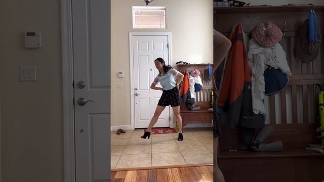 Charleston Dance: 