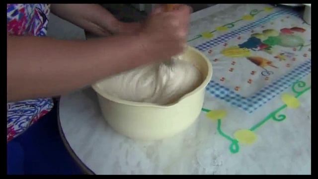 Как готовится настоящее деревенское топленое масло? смотреть онлайн