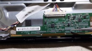 Полосы на экране T-con PT320AT02-2-XC-1