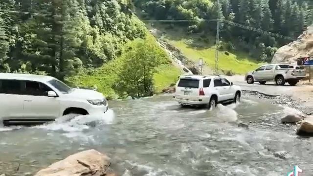 Toyota Prado & Toyota Surf смотреть онлайн