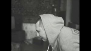 Карандаш   Двор