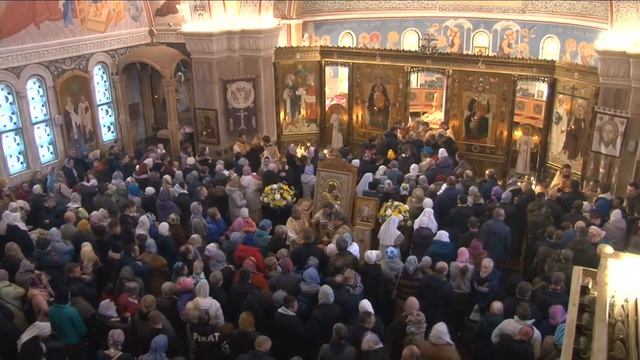 ВОСКРЕСНАЯ БОЖЕСТВЕННАЯ ЛИТУРГИЯ. Трансляция 12 ноября (воскресенье) в 9:00 смотреть онлайн