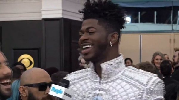 🔴 2022 Grammy Awards: Red Carpet Live | April 3 2022, 6:30PM ET | Entertainment Weekly