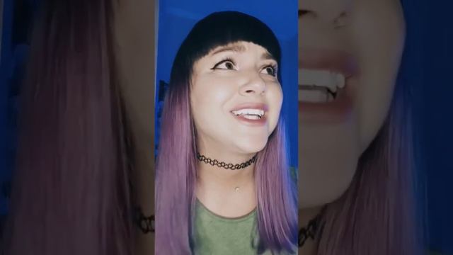 Истинная девушка, когда рассталась с парнем - обрезать волосы и сделать яркое окрашивание💜 смотреть онлайн