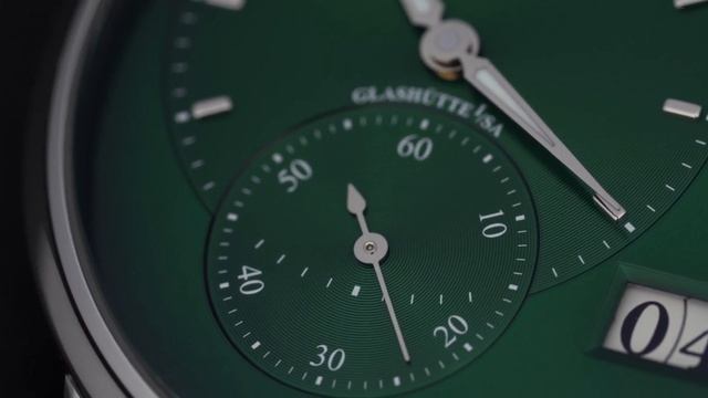 The BEST dress watch under $10,000? | Glashütte Original PanoMaticLunar Short-Term Review смотреть онлайн