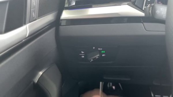 NEW Volkswagen Arteon 2021 - FULL in-depth REVIEW (exterior, interior & infotainment) R-Line