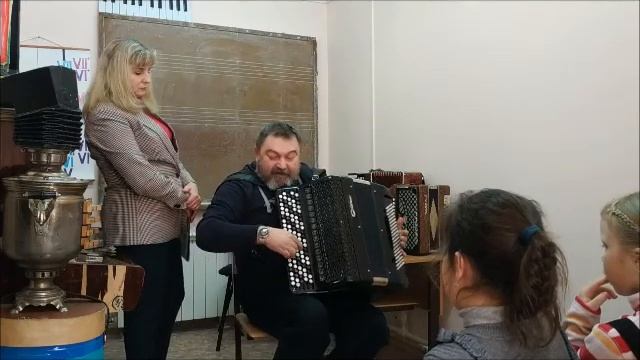 Мастер-показ "История баяна" смотреть онлайн